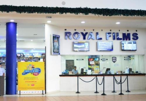 ROYAL FILMS - CC. Unicentro - Cúcuta (5 Fotos)